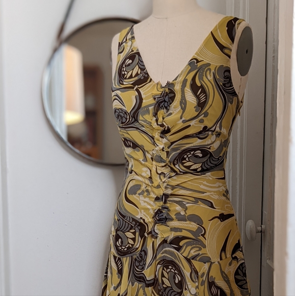 BCBGMaxAzria Silk Drop Waist Handkerchief Hem Dress 0 - Picture 2 of 7